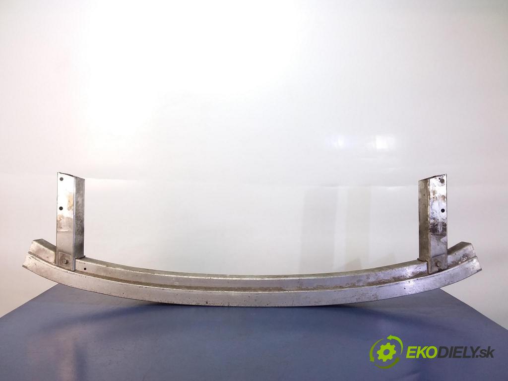 Audi A6 2004 výztuha narazník Zad: 4F5807331