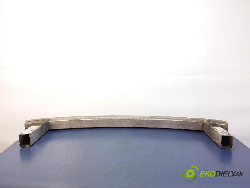 Audi A6 2004 výztuha narazník Zad: 4F5807331