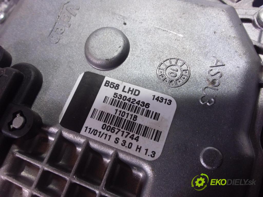 Citroen C4 picasso 2011 mechanizmus motor: Stierače: Predné 9687621780