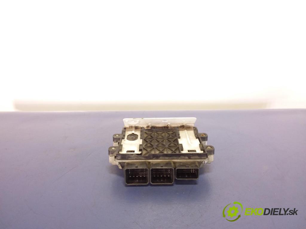 Volvo S60/V70 2011 riadiaca jednotka Motor: 31355669