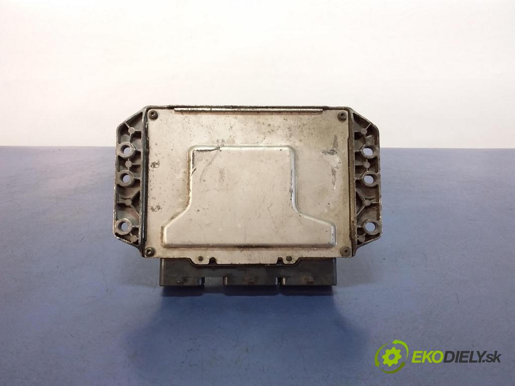 Renault Megane 2003 riadiaca jednotka Motor: 8200298457