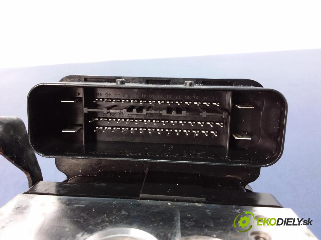 Volvo S60/V70 2011 čerpadlo ABS x 31329137