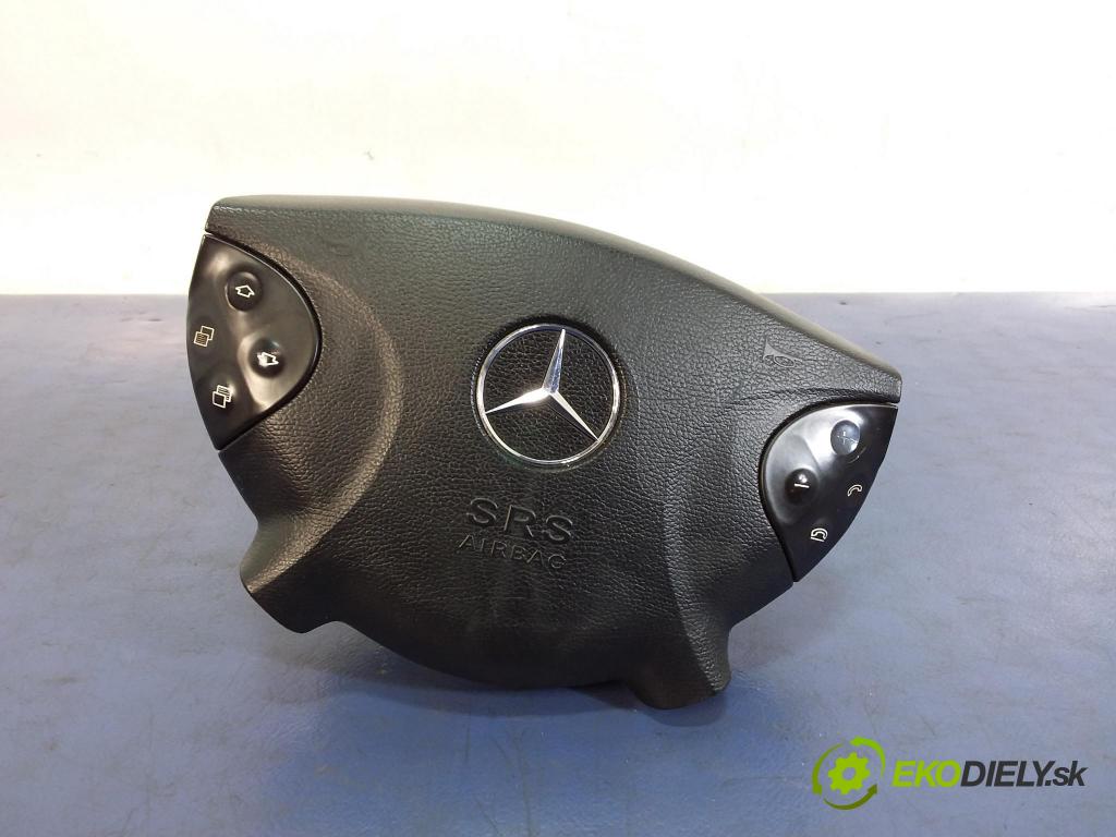 Mercedes E-klasa 2003 kokpit,pristrojová doska
