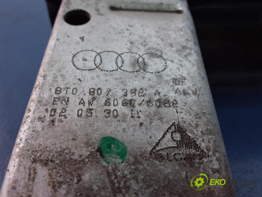 Audi A5 2009 výztuha narazník Zad: 8T0807313