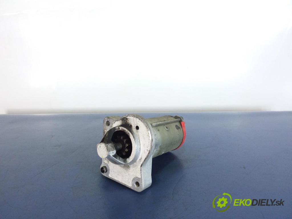 Volvo V60 2012 štartér 30659478