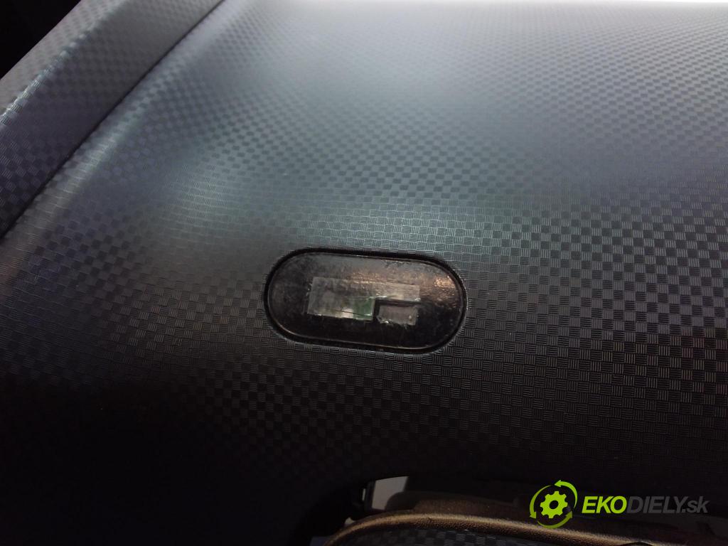 Seat Altea 2005 kokpit,pristrojová doska
