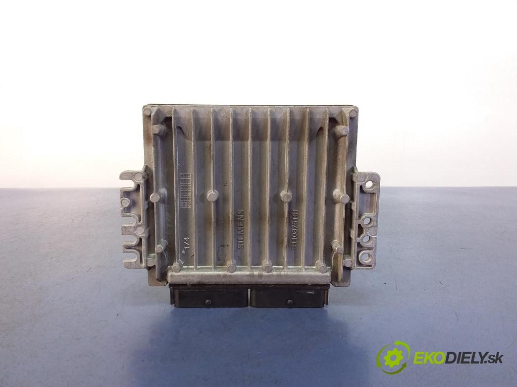 Renault Clio 2001 riadiaca jednotka Motor: 8200164131