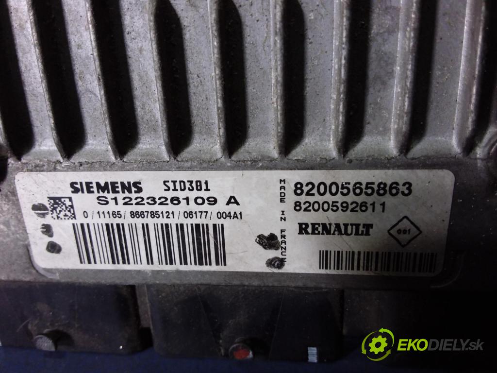 Renault Clio 2006 riadiaca jednotka Motor: 8200565863