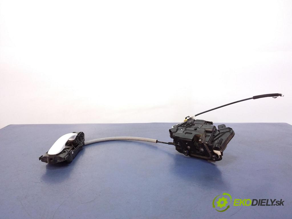 Skoda Fabia 2014 zámek dveře před v pravo: 1S1837016B