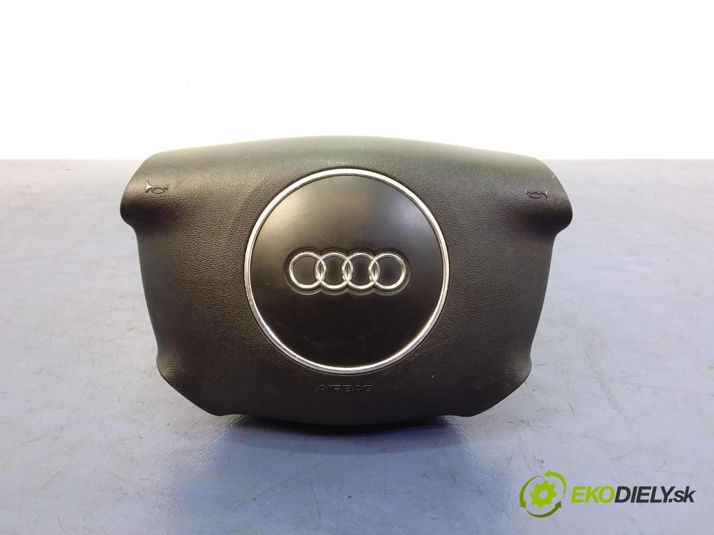 Audi A4 2001 kokpit,pristrojová doska 8E1858041