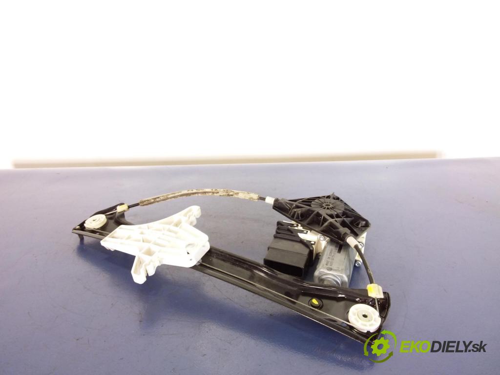 Vw Jetta 2011 mechanismus stahování Sklenka: Zad: Levý: 5C6839461