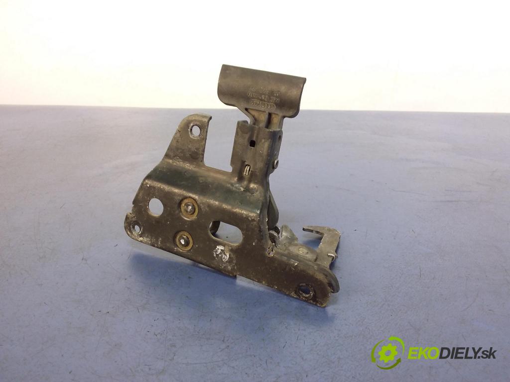 Audi A6 2005 zámek masky: 4F0823480A