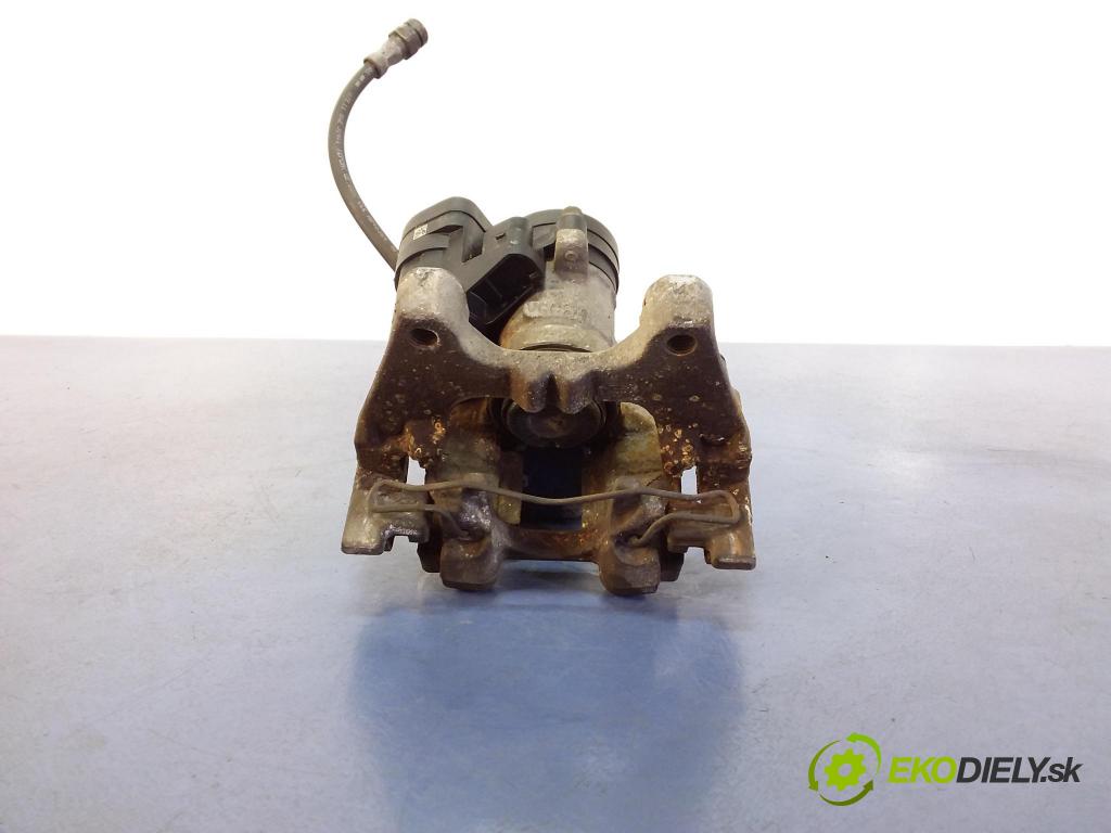 Skoda Superb 2016 brzdič brzdový zad Vľavo: 3Q0615405