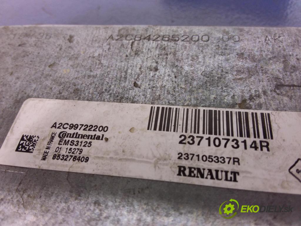 Renault Clio 2015 riadiaca jednotka Motor: 237107314R