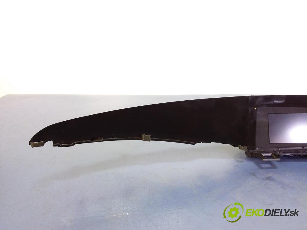 Mazda 3 2010 Zobrazit: Rádio: / GPS BBP3611J0F