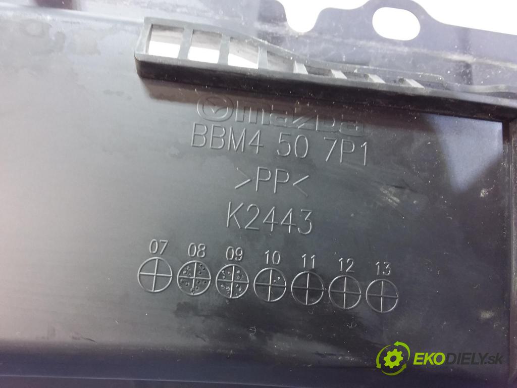 Mazda 3 2010 torpédo BBM4507P1