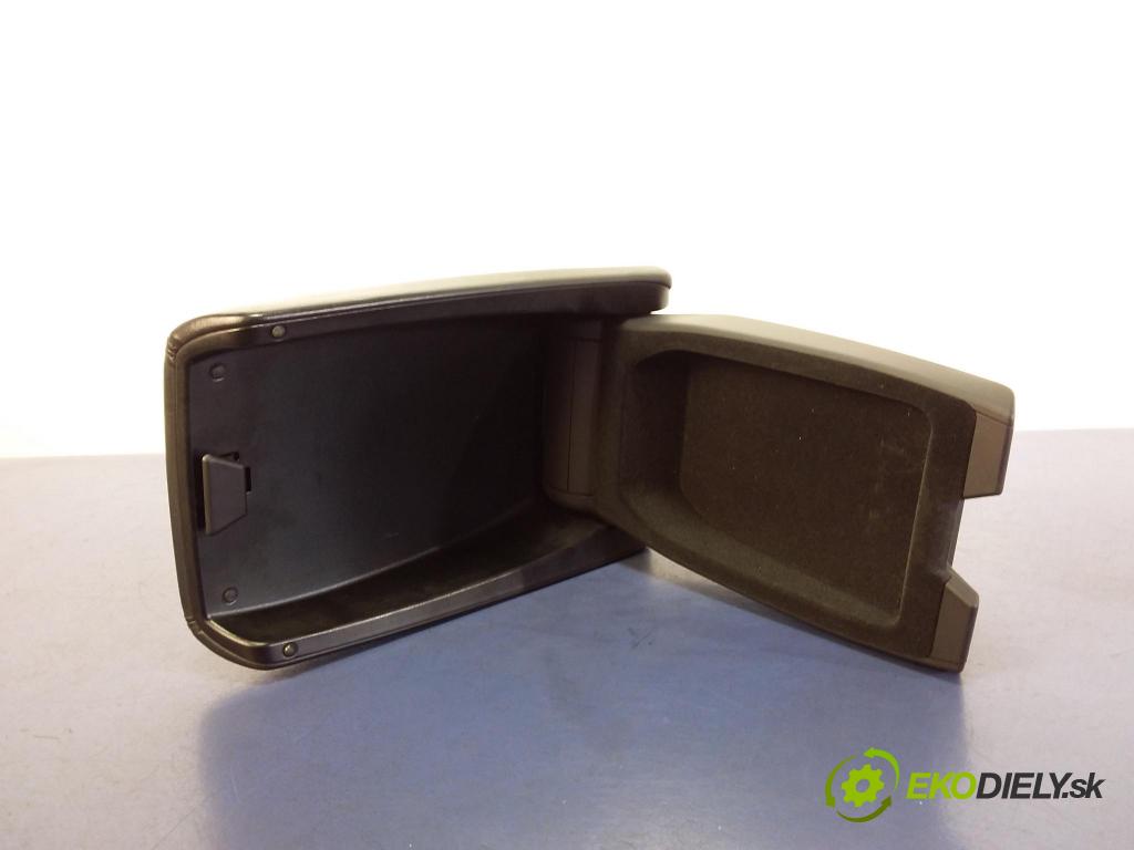 Audi A7 2011 operadlo 