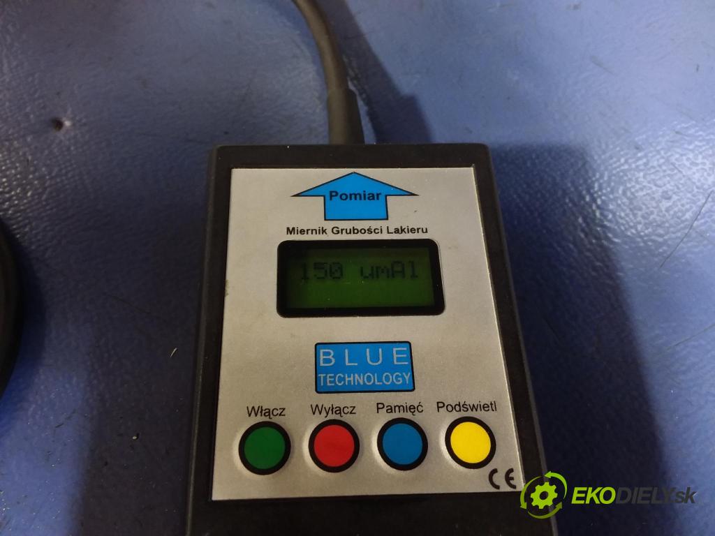 Audi A7 2011 zadní dveře kufra: kufr