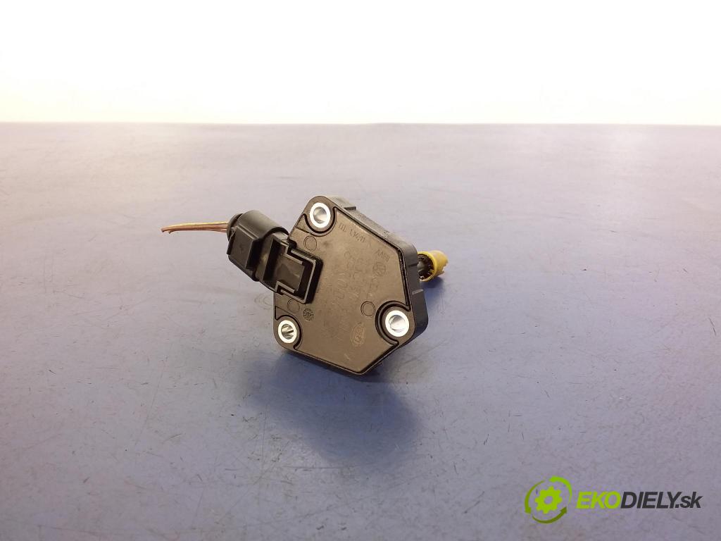 Audi A7 2011 snímač 03C907660Q