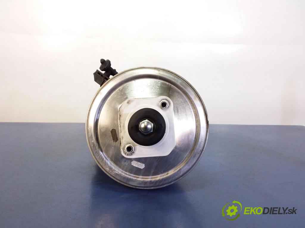 Audi A7 2011 servo Brzdní: 4G1612103G