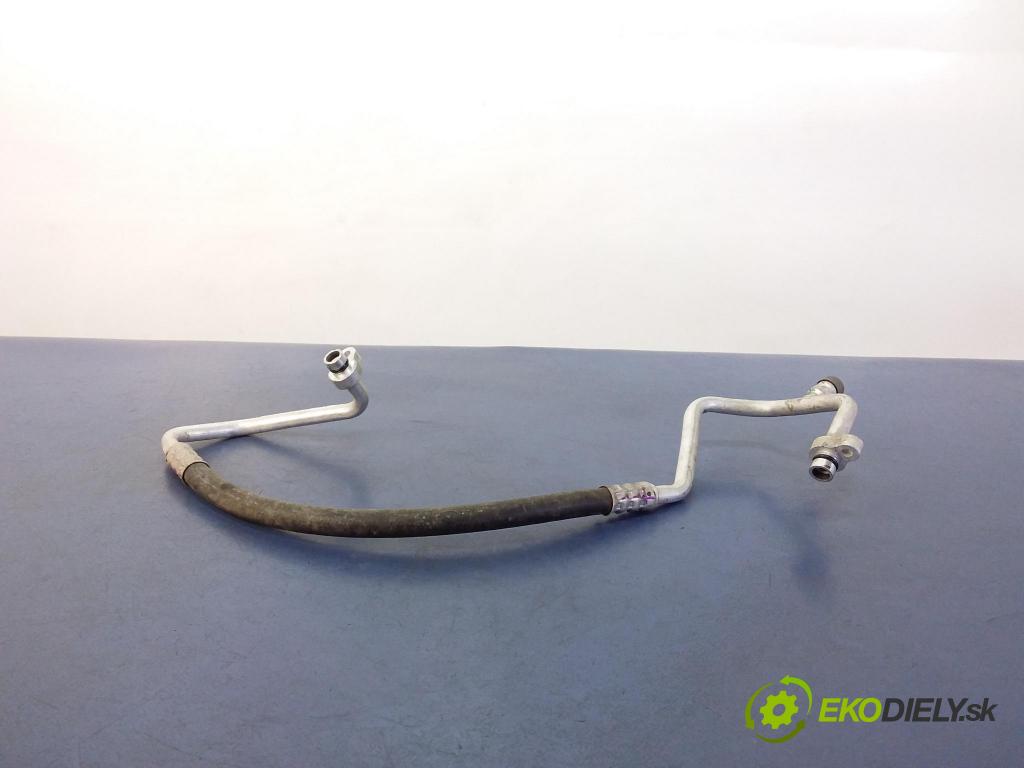 Mazda 3 2016 rúrka Klimatizácia: BJS7-61461