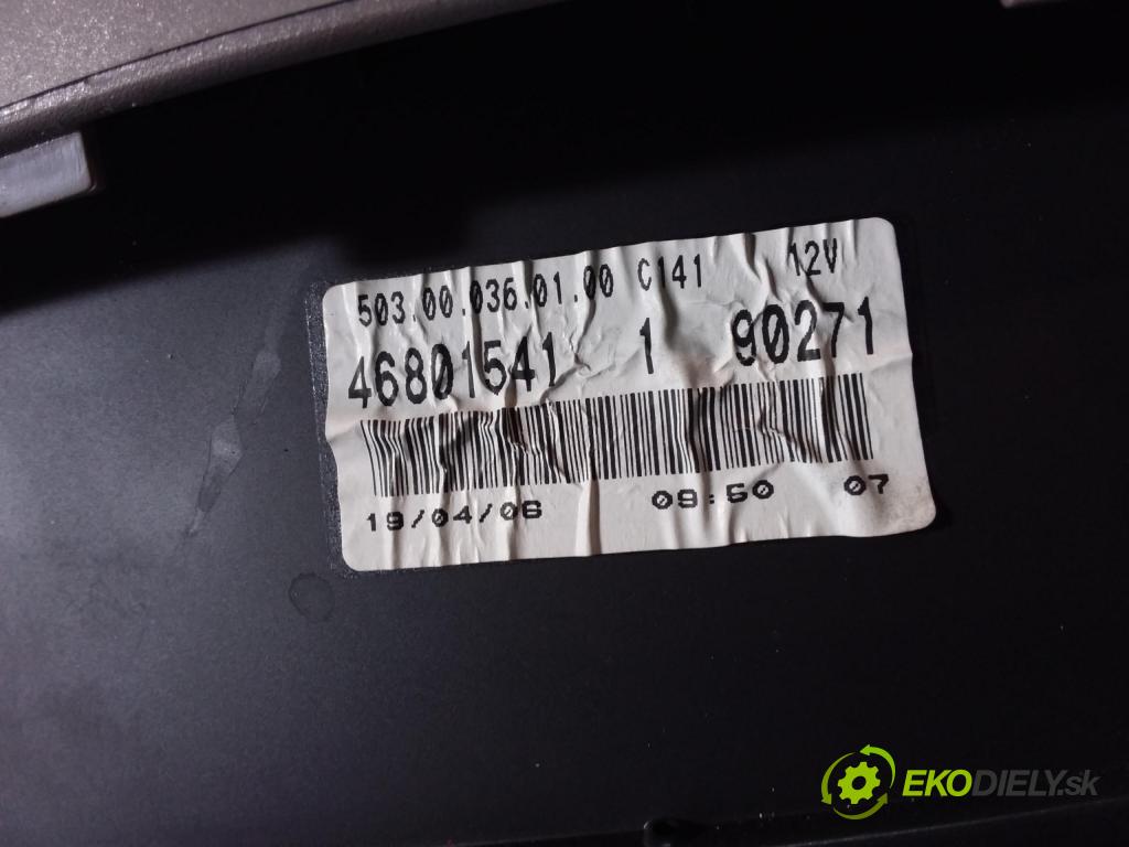 Fiat Panda 2006 prístrojovka/ budíky 46801541