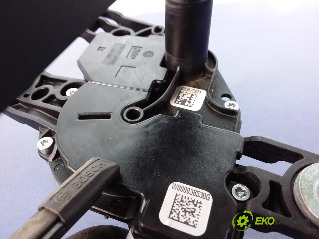 Vw Passat 2015 motor: Stierače: zad 5Q0955711A