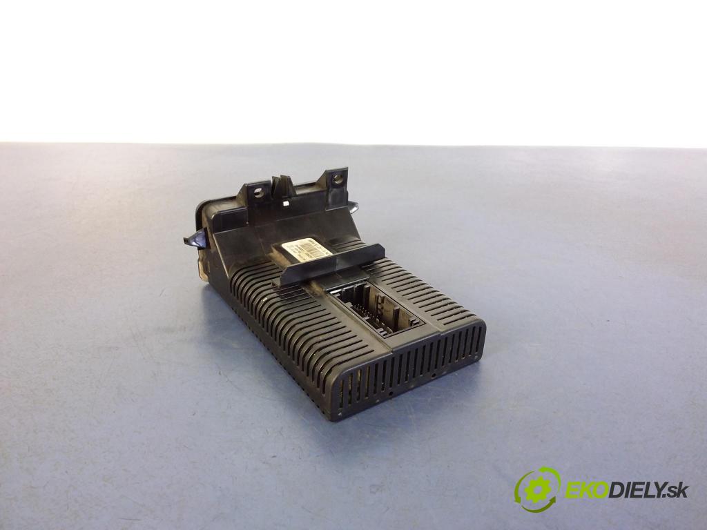 Bmw Seria 3 2000 prepínač svetiel 086480051