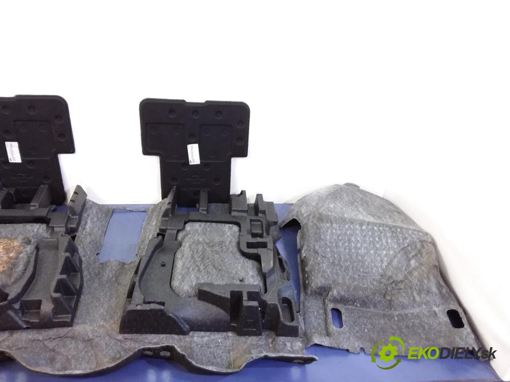 Ford Galaxy 2008 koberec do auta