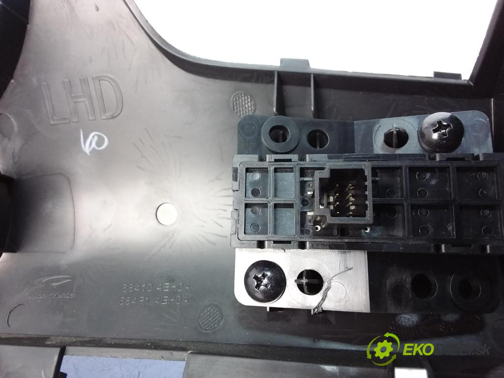 Nissan Qashqai 2014 kryt Plast: Interiéry: 684104EH0A