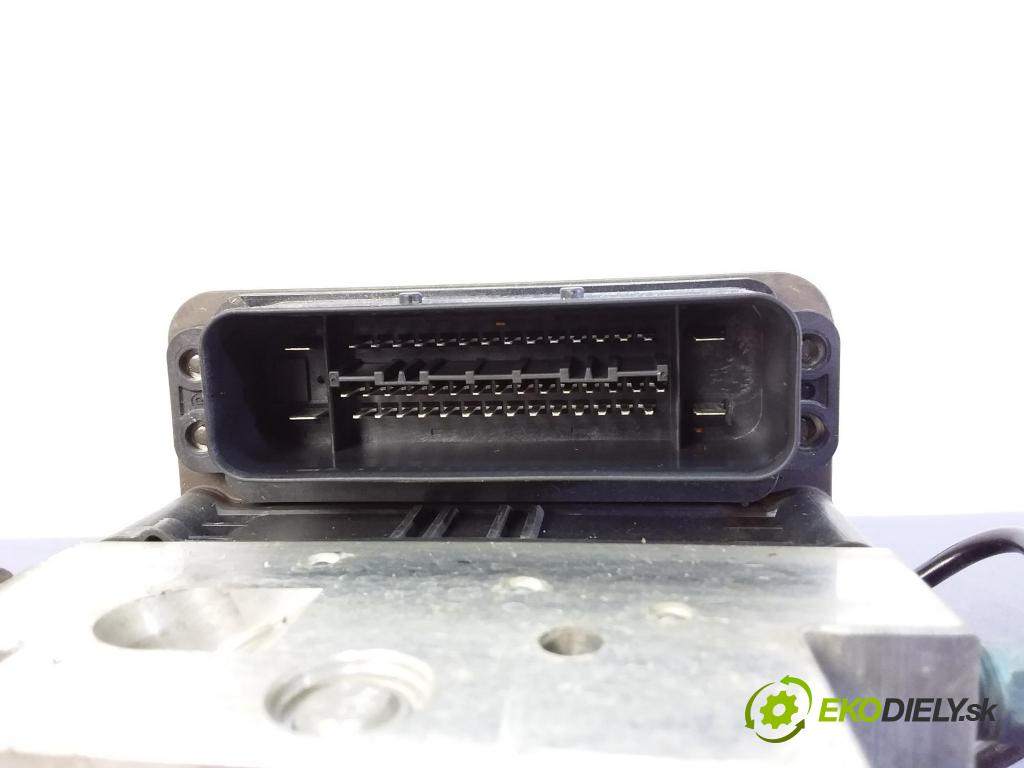 Bmw Seria 5 2011 čerpadlo ABS x 6851374 6851374
