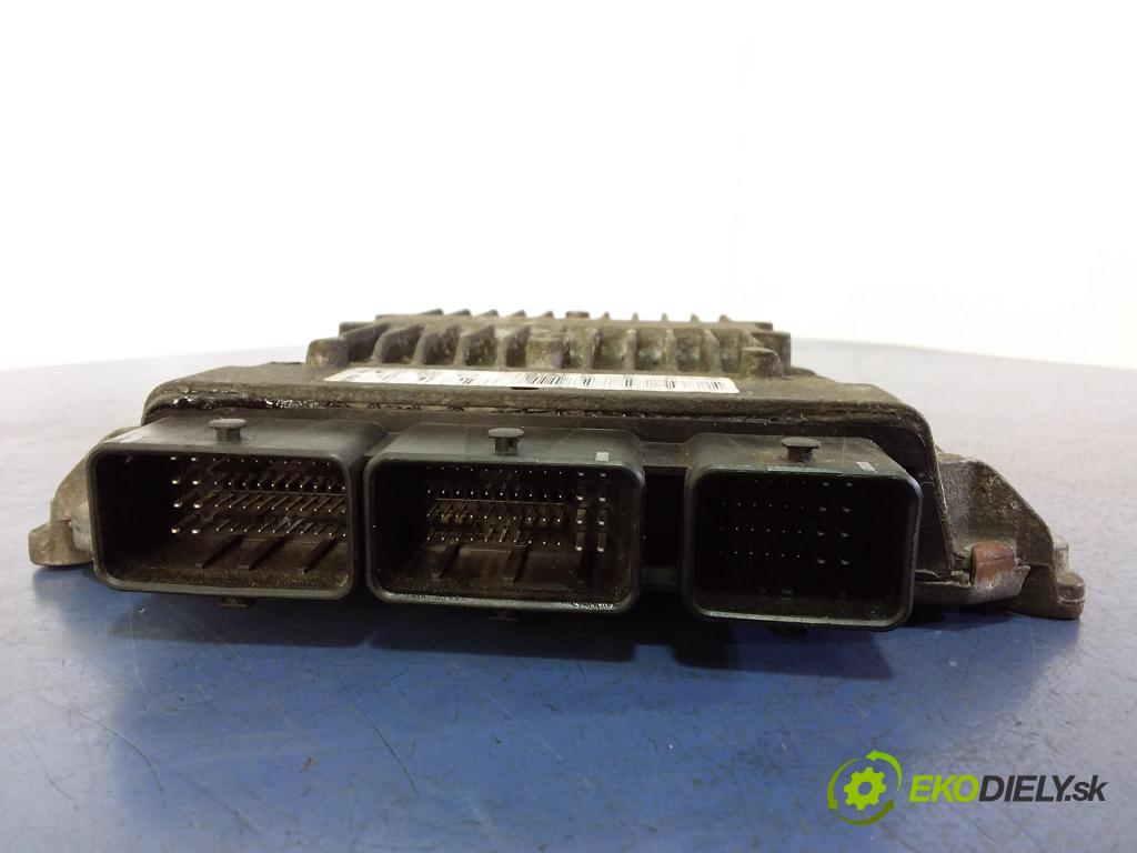 Peugeot 807 2006 riadiaca jednotka Motor: SID803A