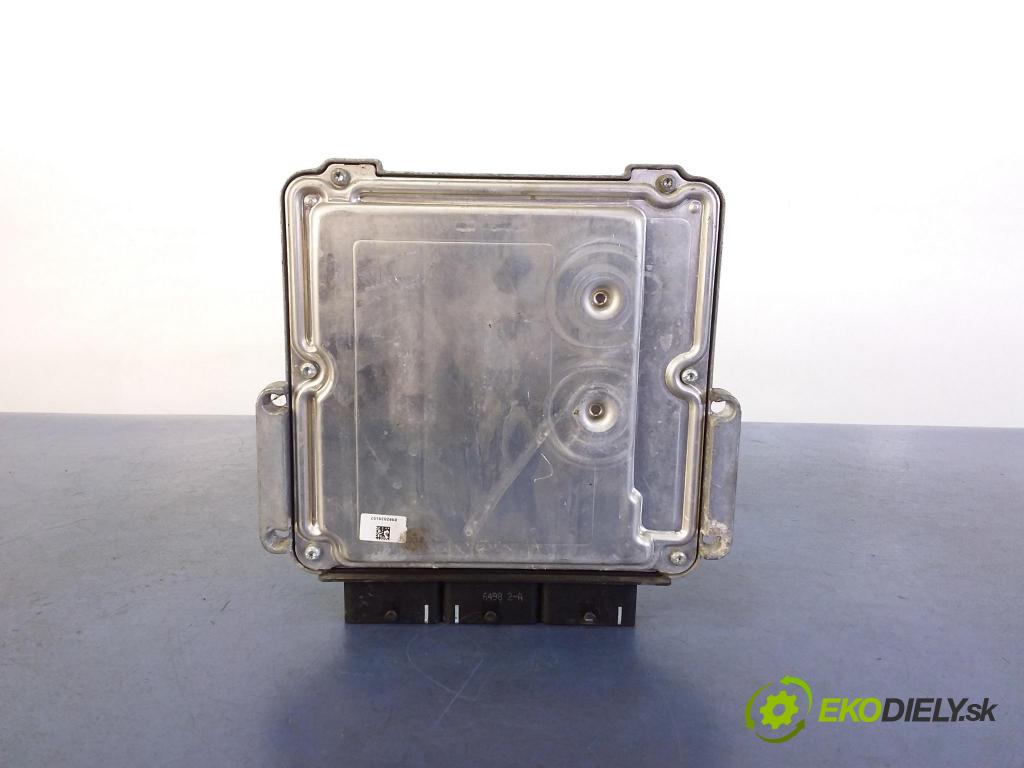 Citroen C8 2009 riadiaca jednotka Motor: 0281015199