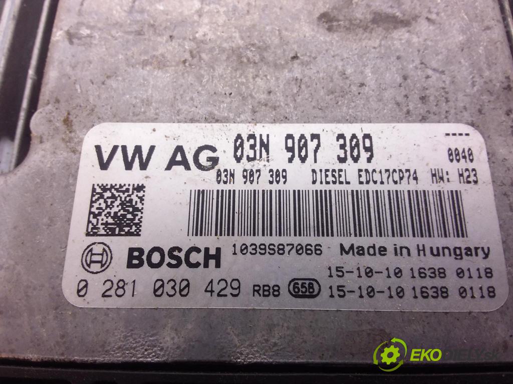 Vw Passat 2015 riadiaca jednotka Motor: 0281030429