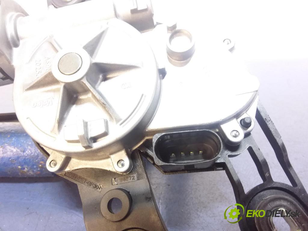Vw Passat 2015 motor: Stierače: zad 5G0955711A