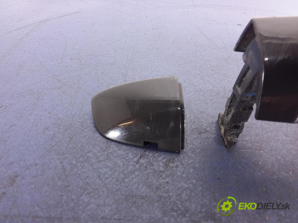 Vw Passat 2015 rukoväť Predné Prava: 