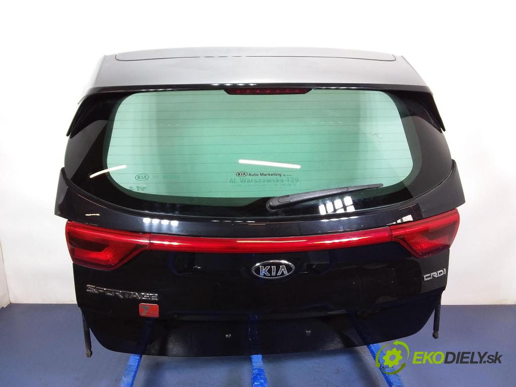 Kia Sportage 2016 zadní dveře kufra: kufr