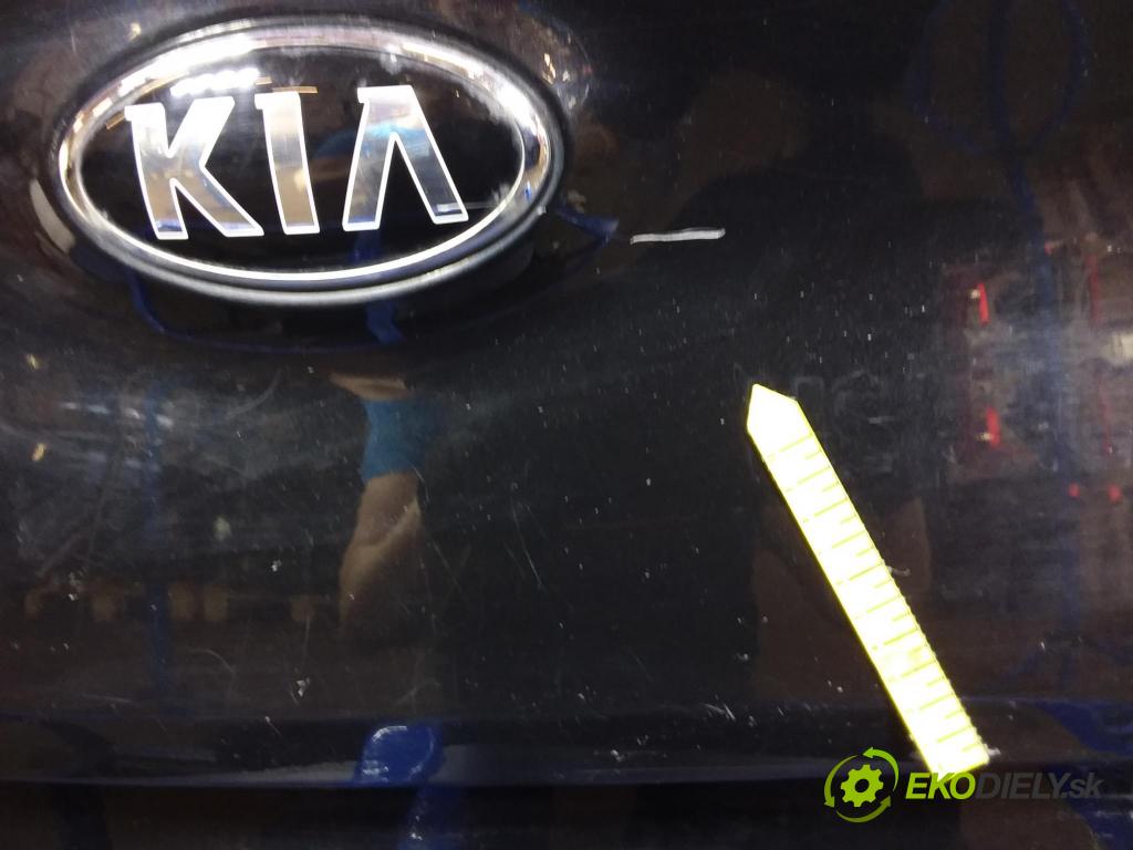 Kia Sportage 2016 zadní dveře kufra: kufr