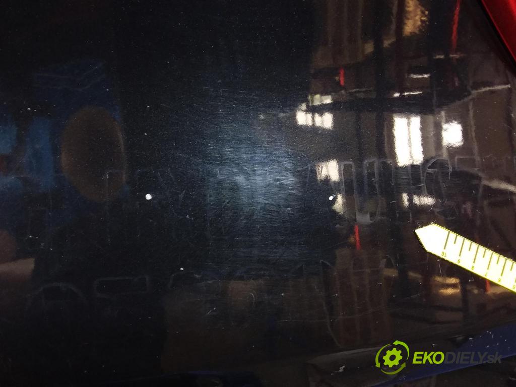 Kia Sportage 2016 zadní dveře kufra: kufr