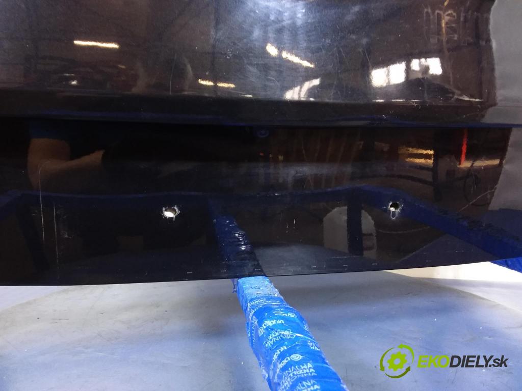 Kia Sportage 2016 zadní dveře kufra: kufr