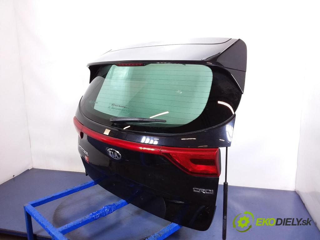 Kia Sportage 2016 zadna dveře kufra: kufra: 