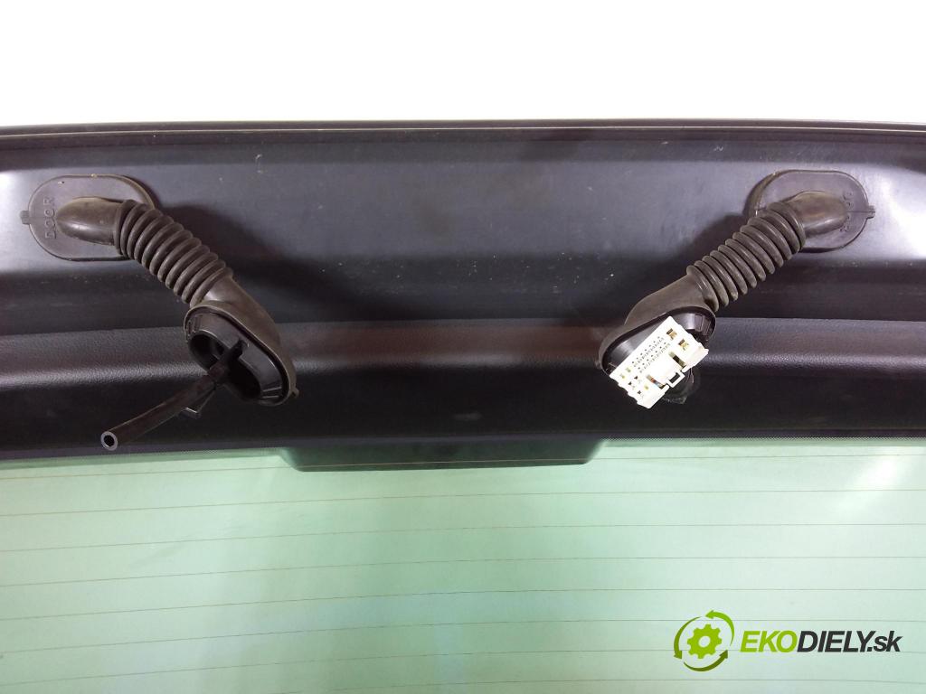 Kia Sportage 2016 zadní dveře kufra: kufr