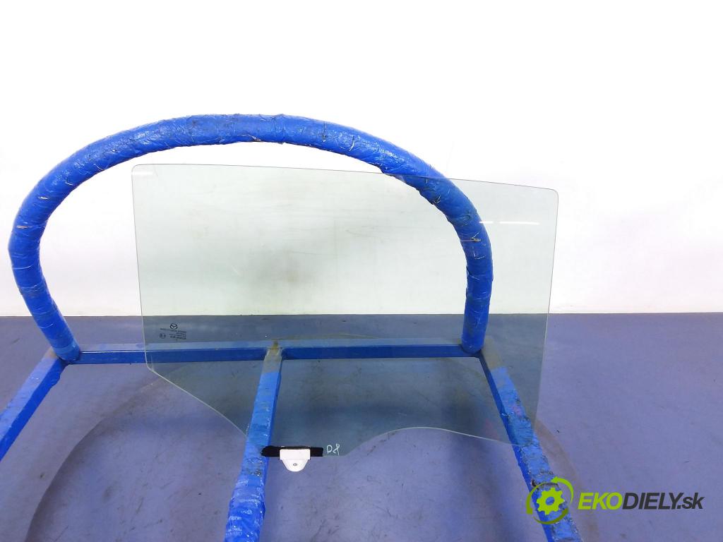 Mazda 3 2016 sklo dvere zad Prava: