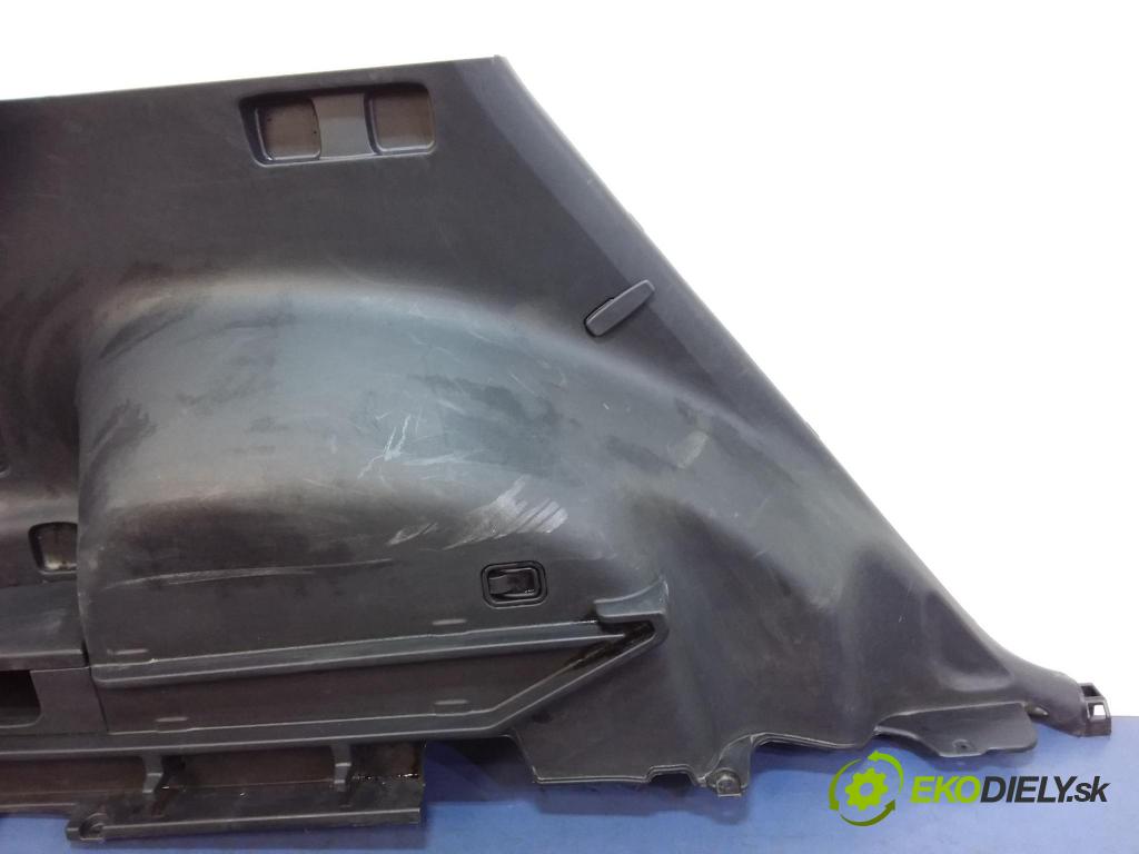 Kia Sportage 2016 kryt Plast: Interiéry: 