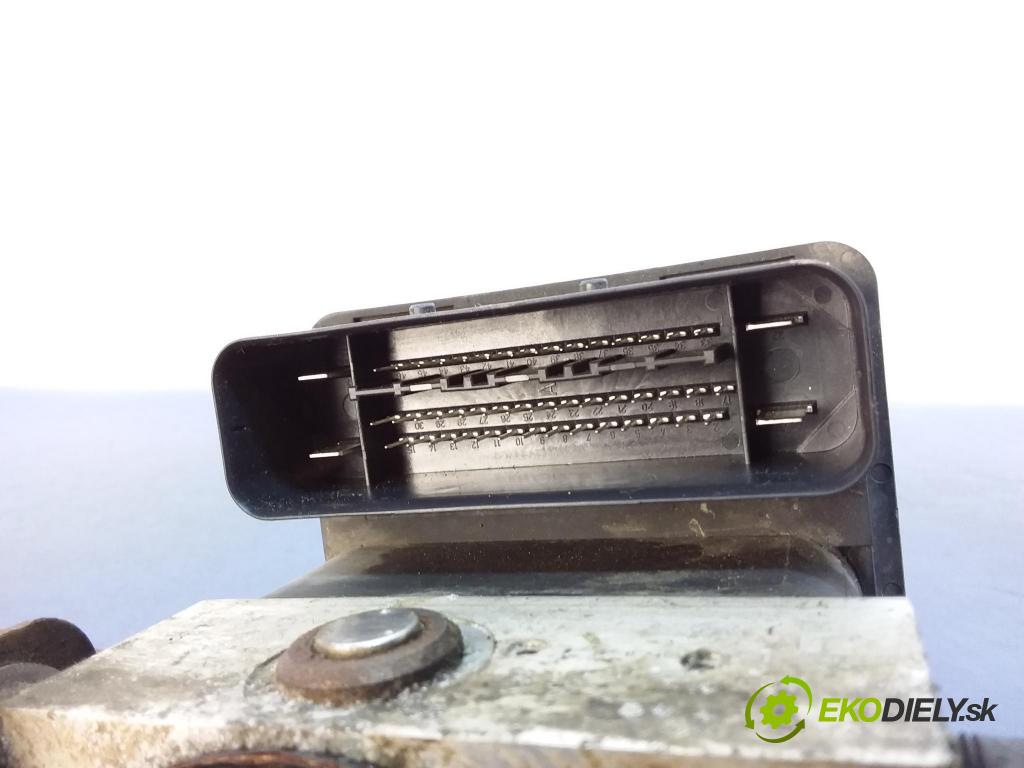 Mazda 2 2011 čerpadlo ABS x DPY4437A0B