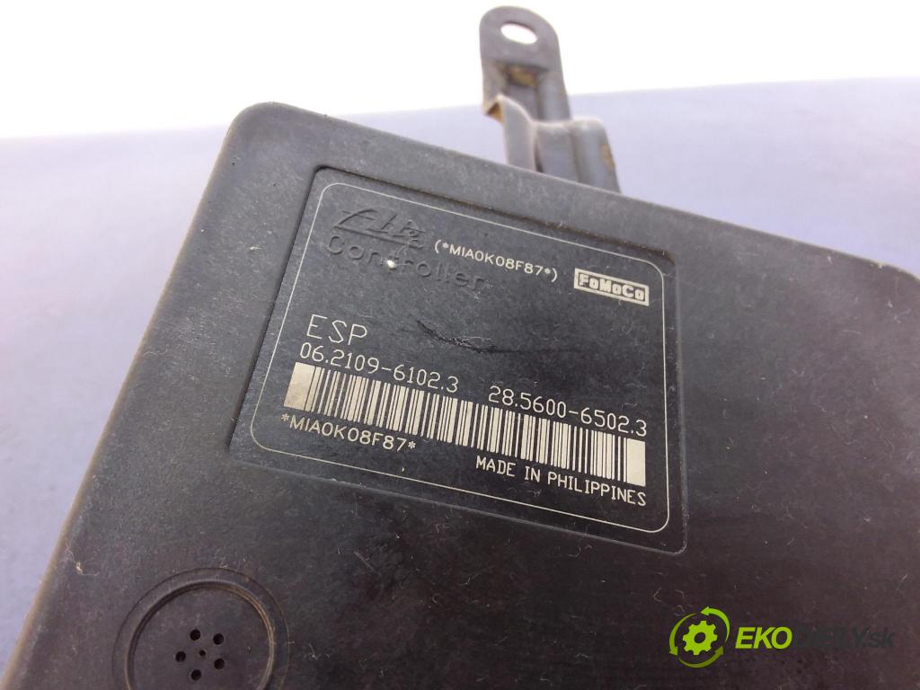 Mazda 2 2011 čerpadlo ABS x DPY4437A0B