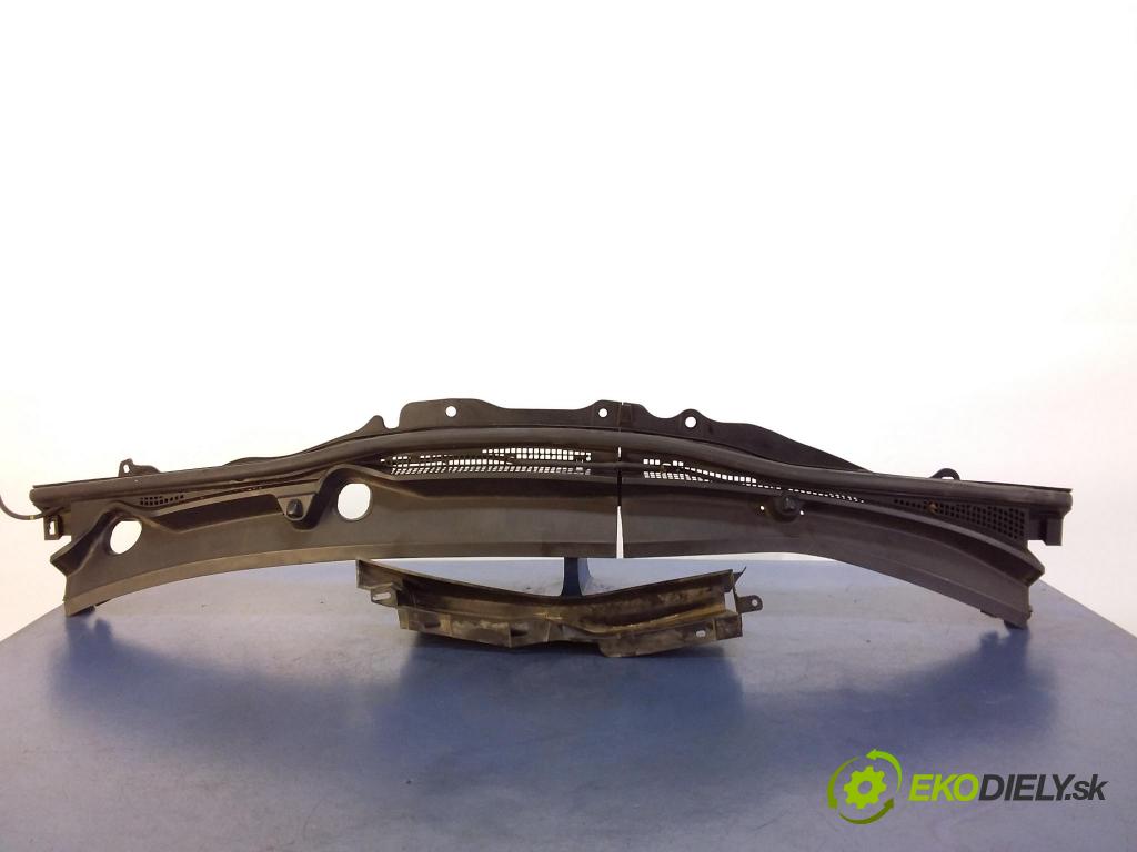 Mazda 2 2011 torpédo DF72507P1