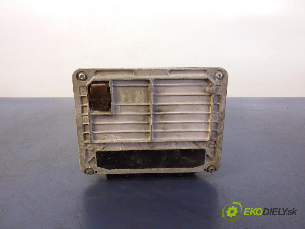 Audi A3 2000 riadiaca jednotka Motor: 06A906019BS