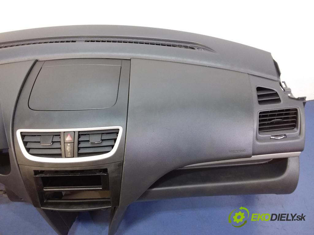 Suzuki Swift 2011 kokpit,pristrojová doska