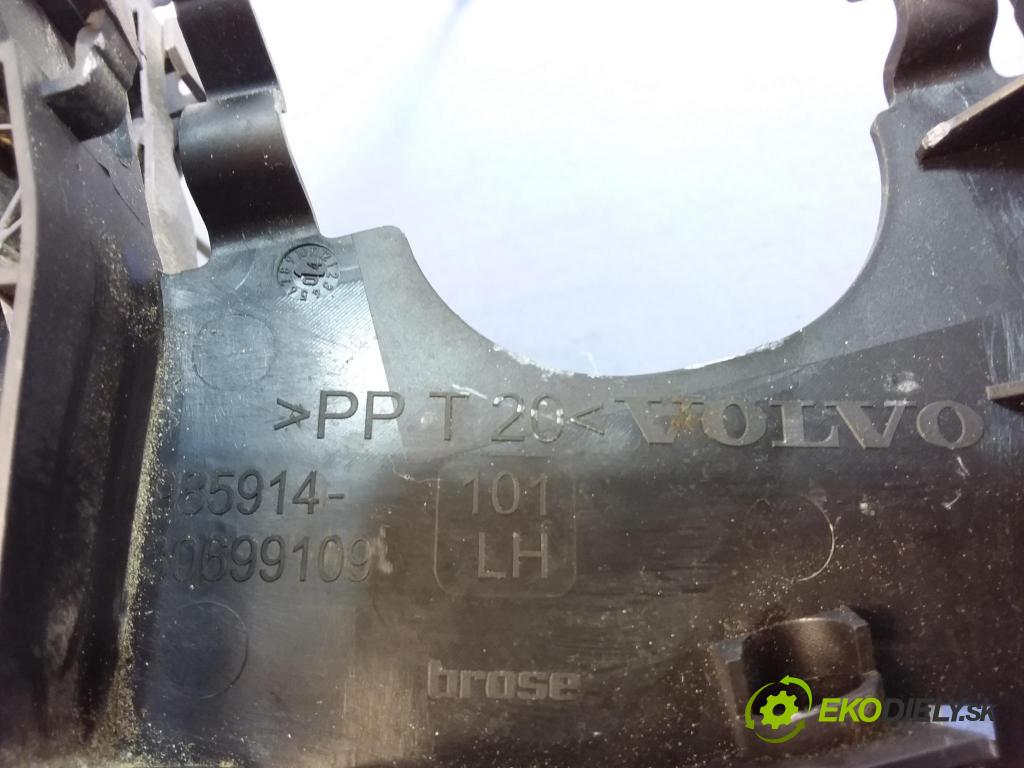 Volvo V50 2004 zámek dveře před Levý: 30799334